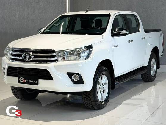 TOYOTA HILUX 2.8 SRV 4X4 CD 16V DIESEL 4P AUTOMÁTICO TOYOTA HILUX 2.8 SRV 4X4 CD 16V DIESEL 4P AUTOMÁTICO